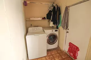 37 County Rd 3479J, Cleveland, TX 77327 - Photo 14