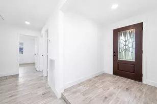 10402 Rancho Bernardo Ln Ln, Sugar Land, TX 77498 - Photo 6