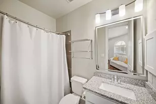 606 N Nagle St, Houston, TX 77003 - Photo 10