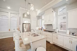 606 N Nagle St, Houston, TX 77003 - Photo 2