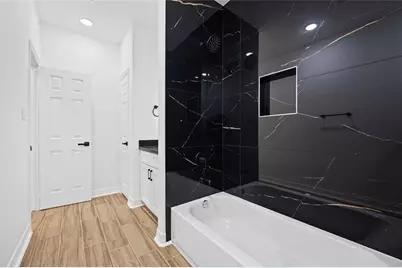 5311 Liberty Road #2, Houston, TX 77026 - Photo 2