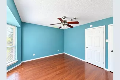 5622 Woodland Glade Drive, Houston, TX 77066 - Photo 12