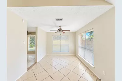 5622 Woodland Glade Drive, Houston, TX 77066 - Photo 4