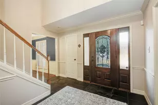 5623 Bermuda Dunes Dr, Houston, TX 77069 - Photo 4