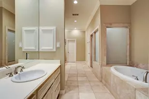 516 S Post Oak Ln, Houston, TX 77056 - Photo 8
