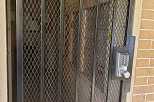 2277 S Kirkwood Rd, Houston, TX 77077 - Photo 24