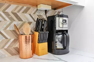 4209 New Orleans St, Houston, TX 77020 - Photo 16