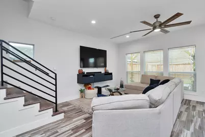 4209 New Orleans Street #A, Houston, TX 77020 - Photo 2