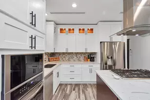 4209 New Orleans St, Houston, TX 77020 - Photo 10