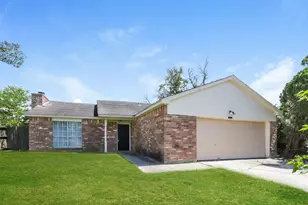 13361 Lake Breeze Ln, Willis, TX 77318 - Photo 2