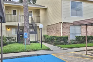 14515 Wunderlich Dr, Houston, TX 77069 - Photo 2