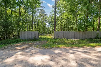 65 Ash Place, New Caney, TX 77357 - Photo 16