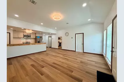 10715 Carvel Lane, Houston, TX 77072 - Photo 8