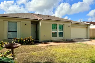 10715 Carvel Ln, Houston, TX 77072 - Photo 2