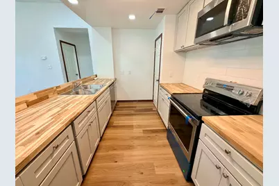 10715 Carvel Lane, Houston, TX 77072 - Photo 12
