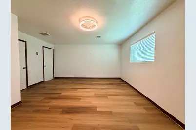 10715 Carvel Lane, Houston, TX 77072 - Photo 18