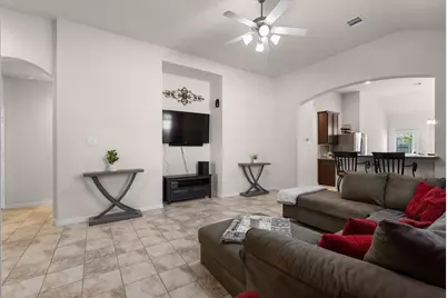 12638 Pirate Bend Drive, La Marque, TX 77568 - Photo 10