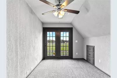 305 Johnson Avenue, Palacios, TX 77465 - Photo 20