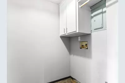 305 Johnson Avenue, Palacios, TX 77465 - Photo 12