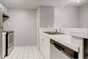 935 Byrne St, Houston, TX 77009 - Photo 18