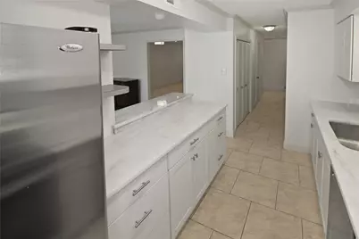 5874 Doliver Drive #121, Houston, TX 77057 - Photo 18