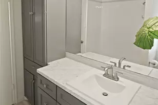 5874 Doliver Dr, Houston, TX 77057 - Photo 26