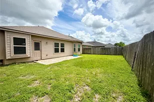 310 Gulf Winds Dr, Bacliff, TX 77518 - Photo 36
