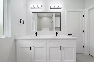328 Janisch, Houston, TX 77018 - Photo 12
