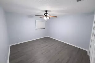 800 N San Jacinto, Conroe, TX 77301 - Photo 4