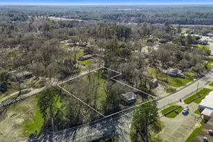 472 E Main St, Zavalla, TX 75980 - Photo 24