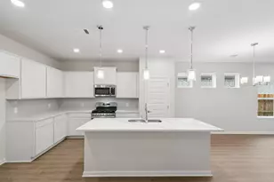281 Green Juniper Wy, Pattison, TX 77423 - Photo 4