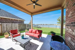 19411 Lake Ridge Dr, Manvel, TX 77578 - Photo 4