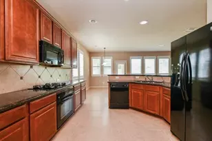 18434 N Settlers Shore Dr, Cypress, TX 77433 - Photo 4