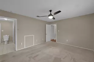 16858 Gleneagle Dr N, Conroe, TX 77385 - Photo 16