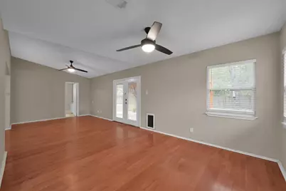 16858 Gleneagle Drive N, Conroe, TX 77385 - Photo 12