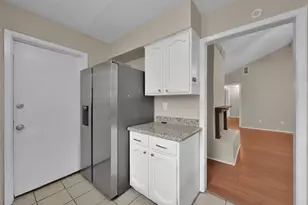 16858 Gleneagle Dr N, Conroe, TX 77385 - Photo 10