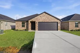 13134 Lake Conroe Bay Rd, Willis, TX 77318 - Photo 1