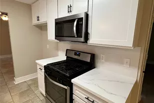 3951 Town Park Ln, Missouri City, TX 77459 - Photo 8