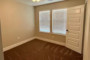 3951 Town Park Ln, Missouri City, TX 77459 - Photo 14