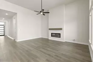 30634 Grass River Rd, Waller, TX 77484 - Photo 10