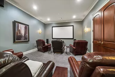 310 Tynebridge Lane, Houston, TX 77024 - Photo 32