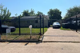 11014 Vailview Dr, Houston, TX 77016 - Photo 2