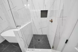 2014 Blodgett St, Houston, TX 77004 - Photo 34