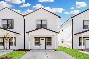 5217 E Houston Rd, Houston, TX 77028 - Photo 1