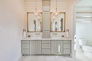 208 Pony Trail, Angleton, TX 77515 - Photo 34