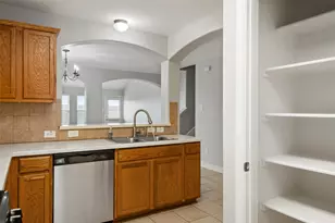 8530 Ruby River Ln, Richmond, TX 77407 - Photo 4