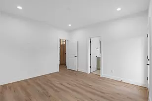 826 Curtin St, Houston, TX 77018 - Photo 8