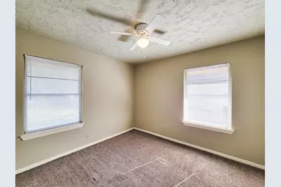 10117 Dulcimer Street, Houston, TX 77051 - Photo 20