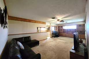 1702 Ivie Lee St, Baytown, TX 77520 - Photo 8