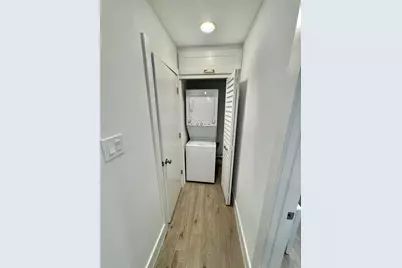 412 Pacific Street #11B, Houston, TX 77006 - Photo 6